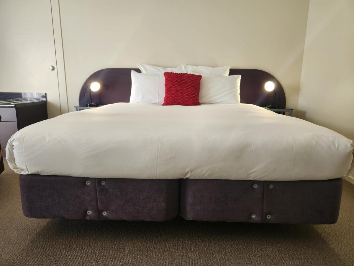 B-ks Premier 4* Palmerston North