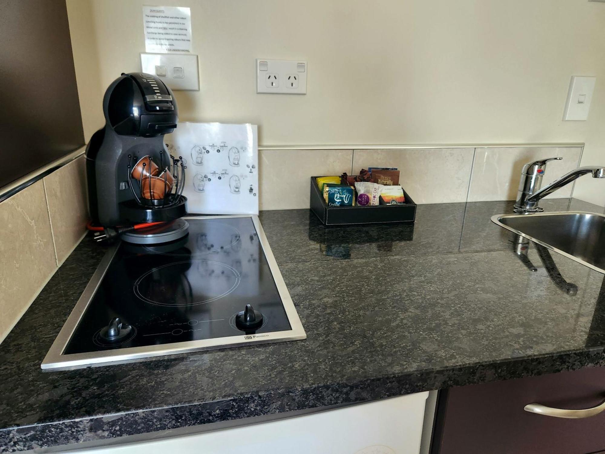 B-ks Premier Motel Palmerston North