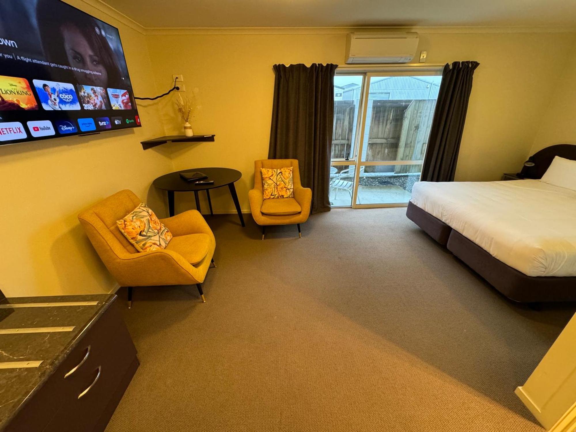 B-ks Premier Palmerston North